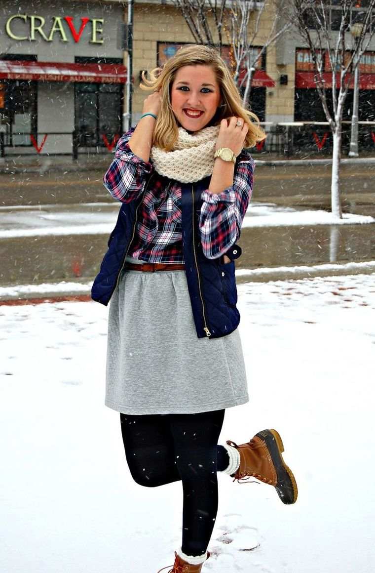 bottes femme hiver portées avec jupe