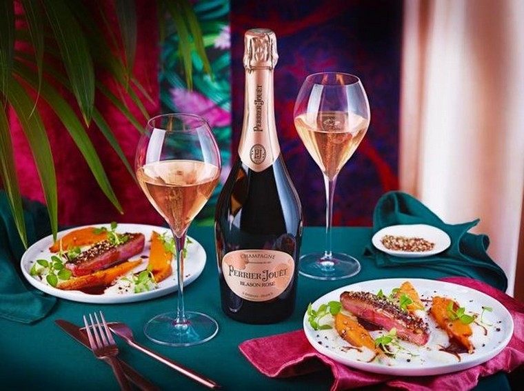 champagne rosé bon dîner