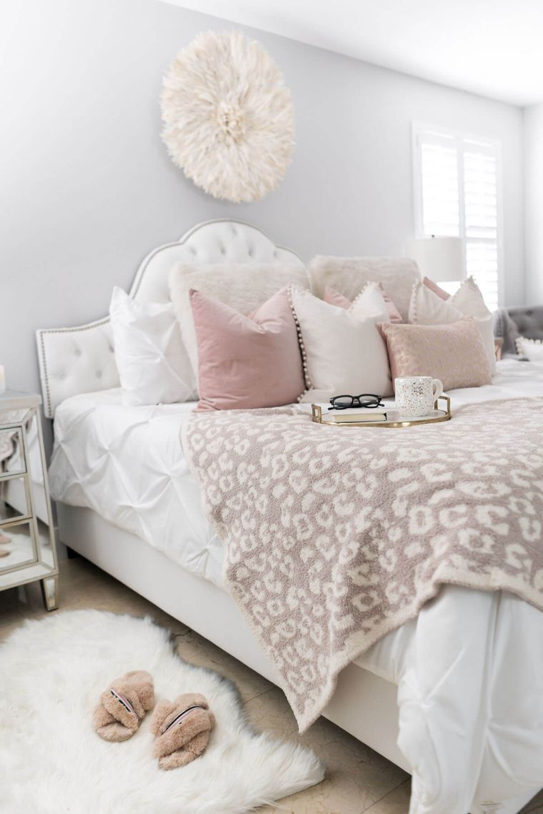 chambre cozy en gris et rose 