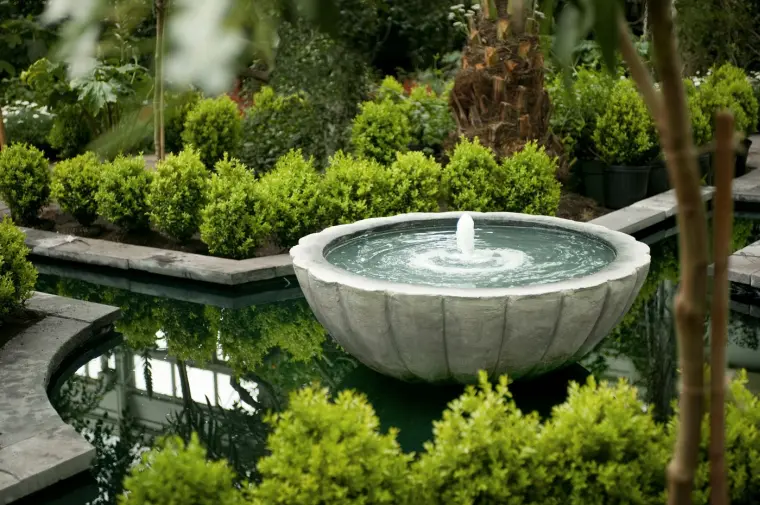 jardin source d'eau jolie maison entretient