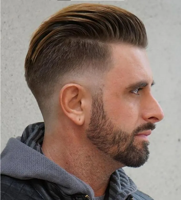 coupe courte homme tombante