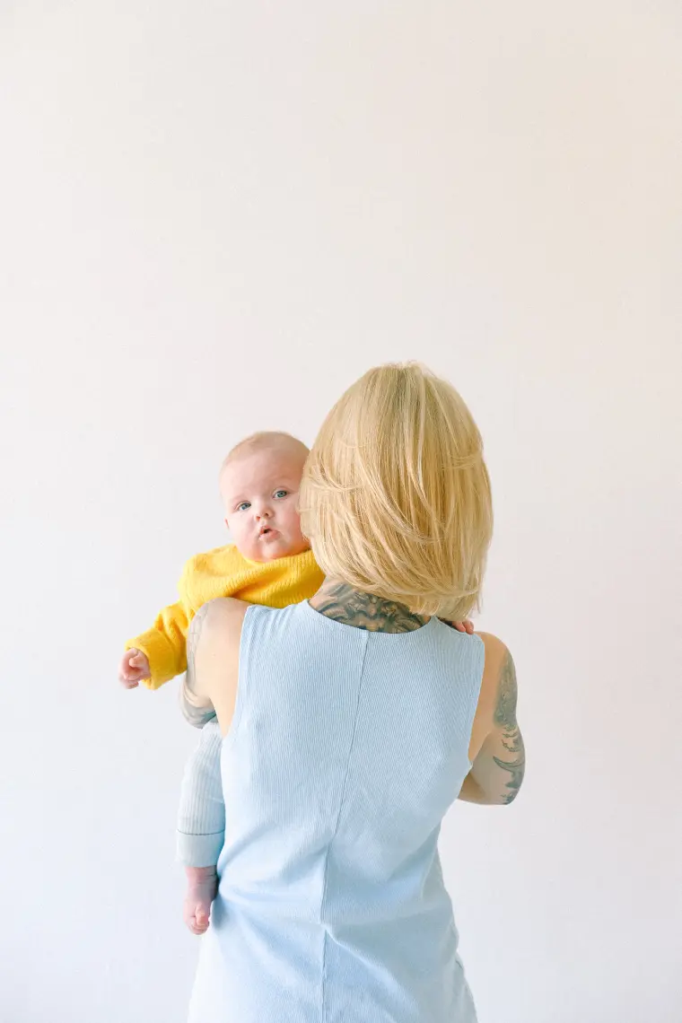 Comment porter un bébé de 3 mois 