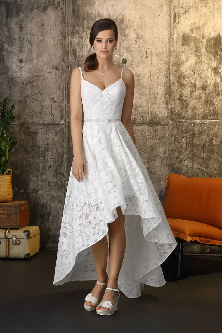 robe de mariée courte bohème