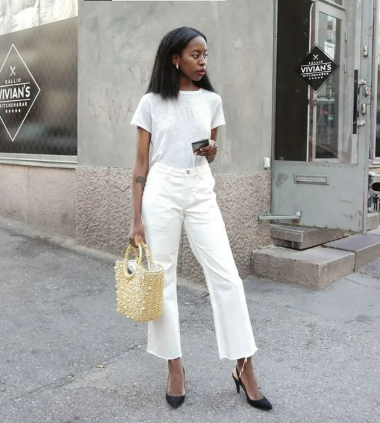 5 façons de porter un jean blanc pour femme cet été !