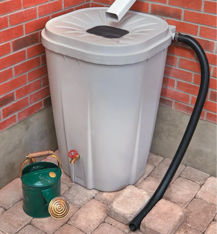 récupérateur d'eau de pluie avec pompe 