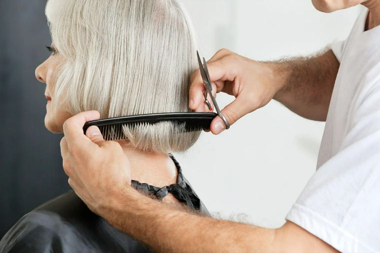 coiffure à éviter après 50 ans