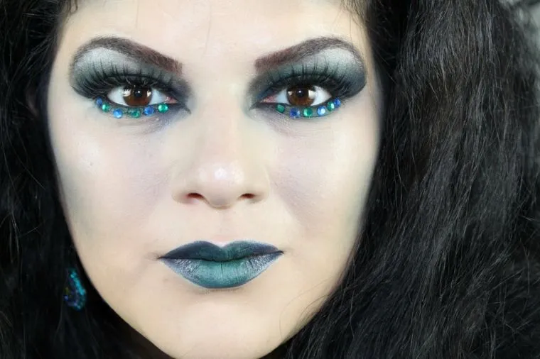 sorcière halloween makeup