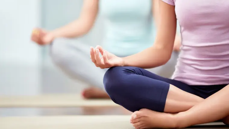 yoga astuce douleur regles