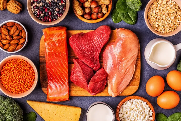 Eat a complete, protein-rich diet to avoid hair loss