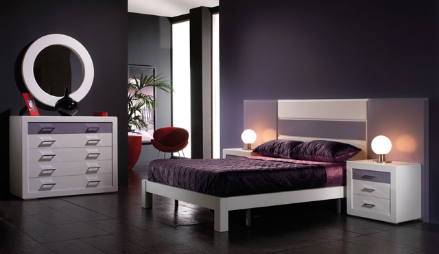 Ambiance glamour chambre violet