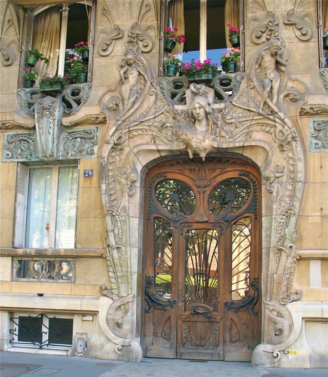 Art Nouveau en décoration porte