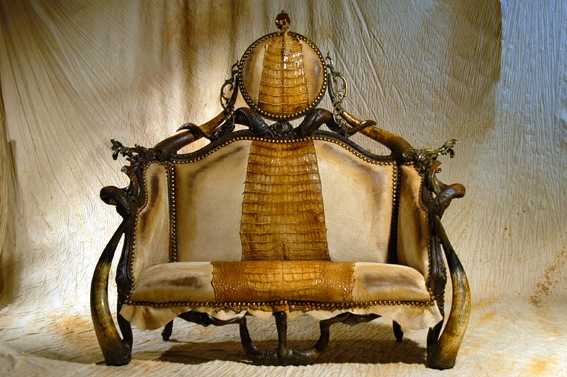 Canapé Damas avec des cornes marron - meubles extravagants