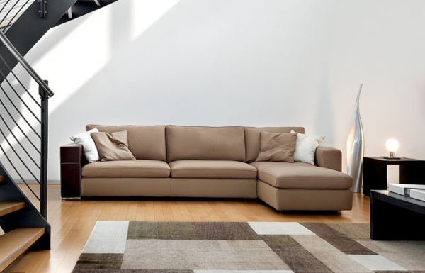 Canapé beige moderne