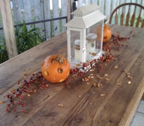 Citrouilles en décoration d'automne de la table