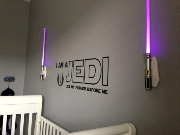 Idée décoration chambre bébé Star Wars