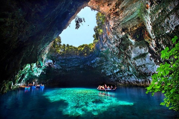 Melissani grotte lieu vacance cephalonie