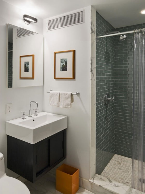 Petite salle de bain design moderne coin douche