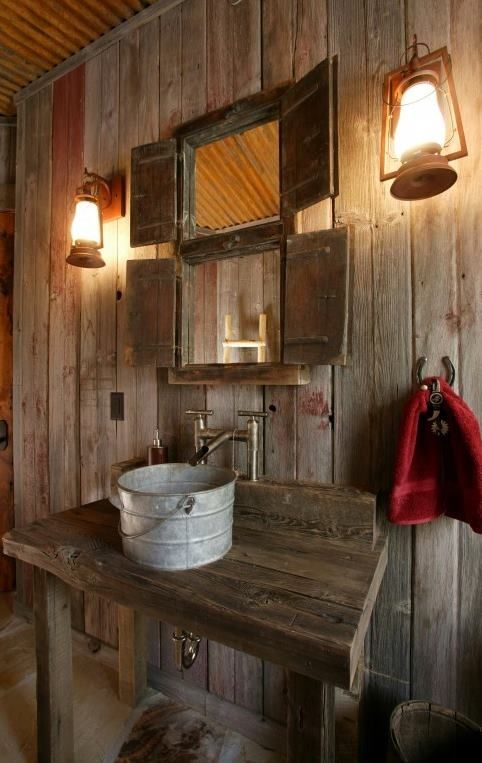salle de bain rustique bois massif style campagne seau zinc