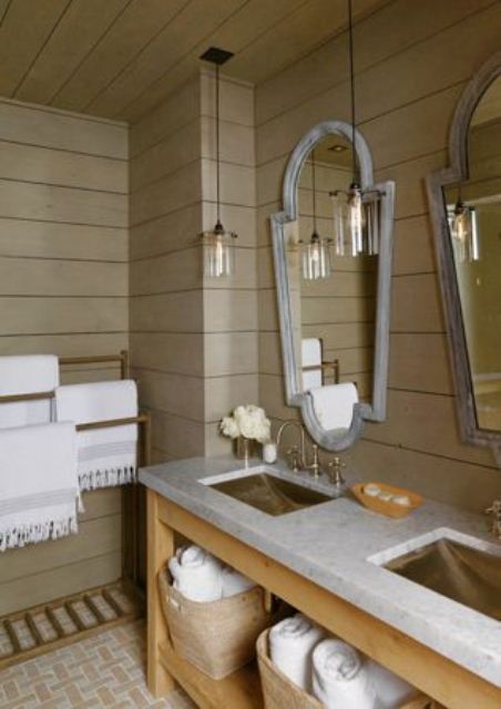 Salle de bain rustique bois revetement mosaique