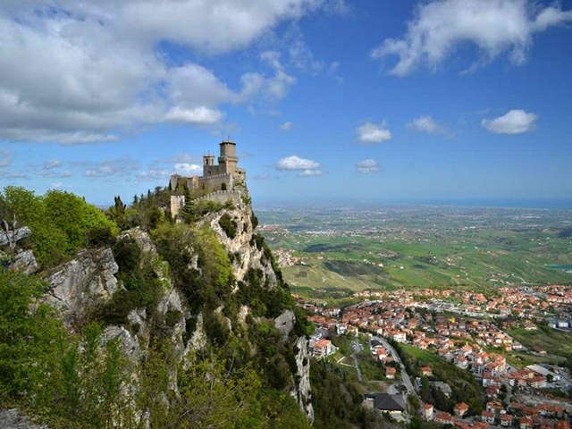 San Marino tours