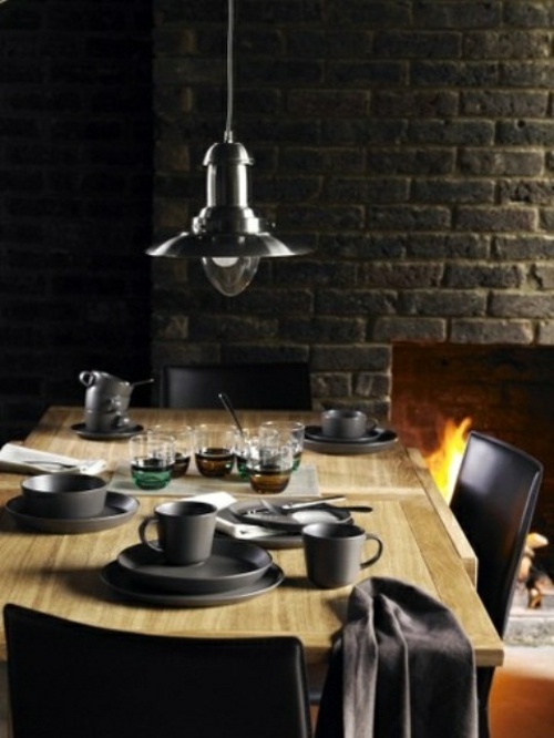 salle à manger masculine accessoires meubles sombres table bois couleur naturel