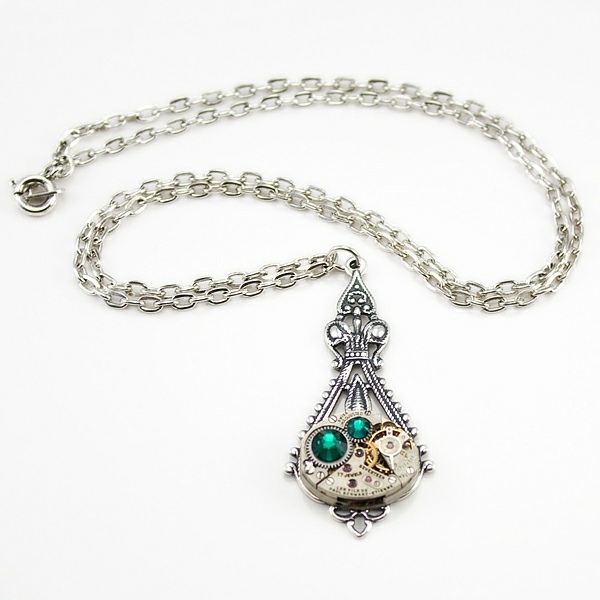 accessoires bijoux femme collier argenté vintage