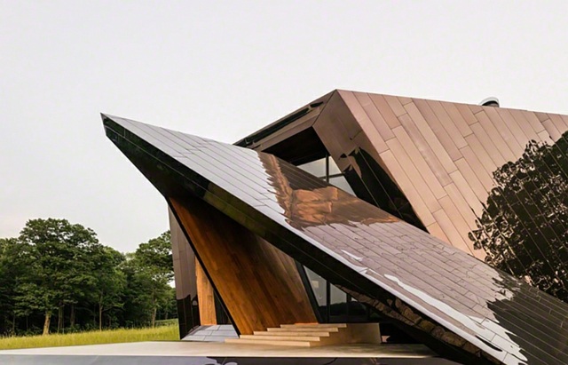 angles pointus façade cuivre luisant reflètent nature environnante