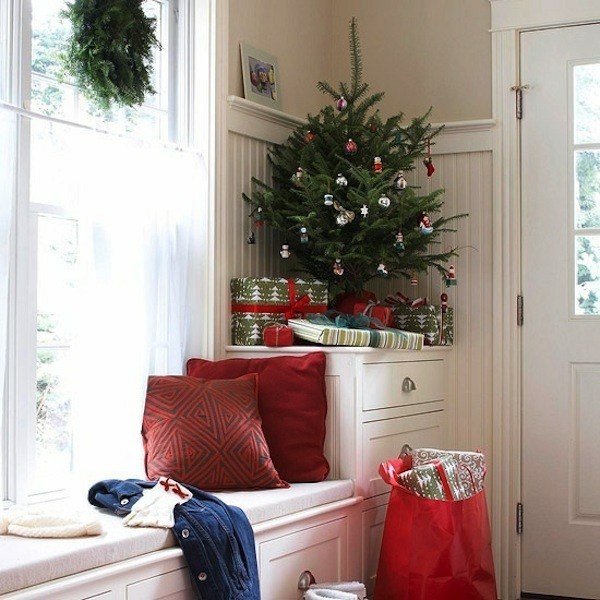 arbre-de-Noël-sapin-porte-entree-cadeau