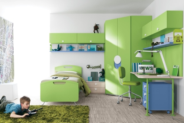 armoire-chambre-enfant-vert-pâle-lit-vert-tiroirs
