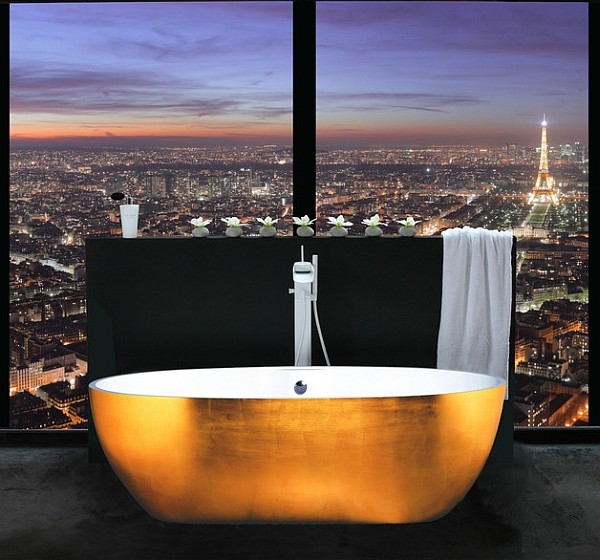 baignoire dorée luxe salle de bains