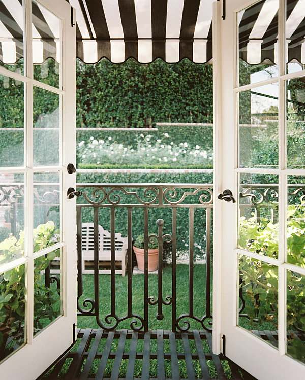 balcon jardin style romantique