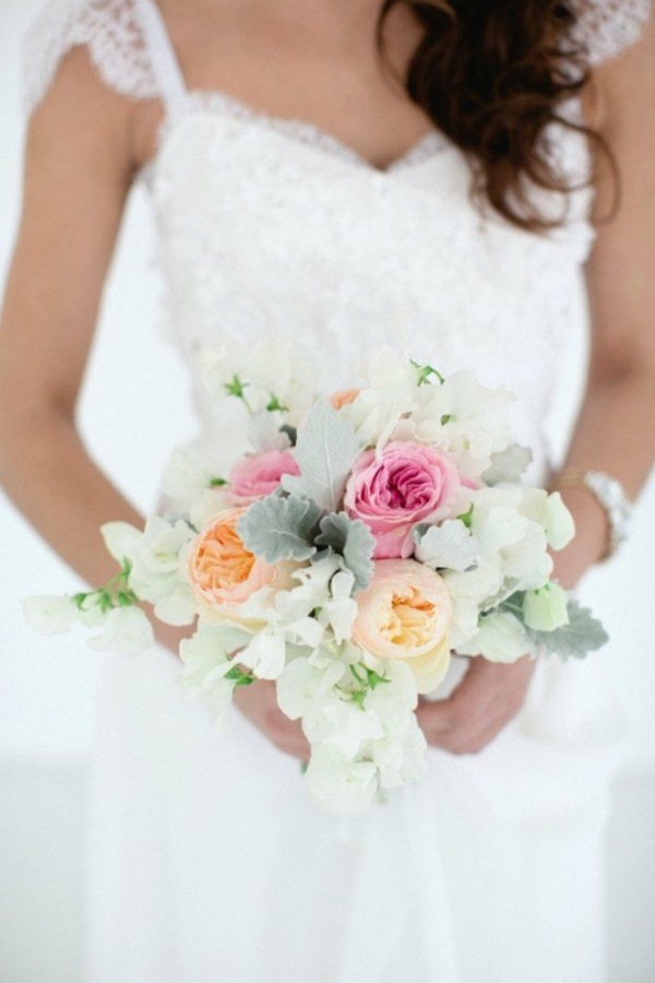 bouquet tendre rose blanc mariage