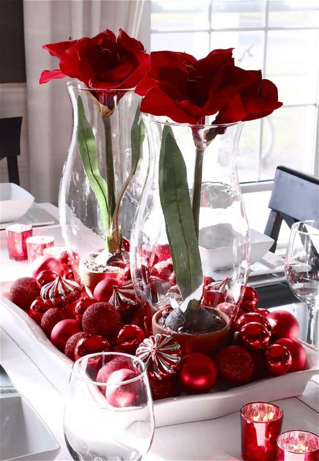 centrede table Noel fleurs rouges