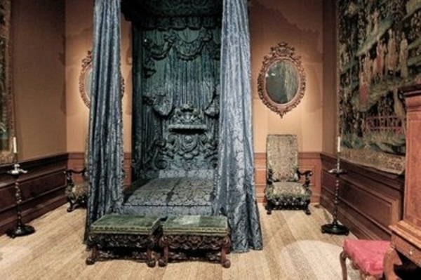 chambre à coucher gothique lit vert