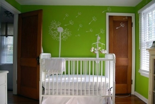 chambre bébé blanc vert
