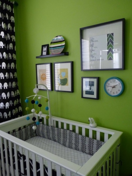 chambre bébé en vert et noir