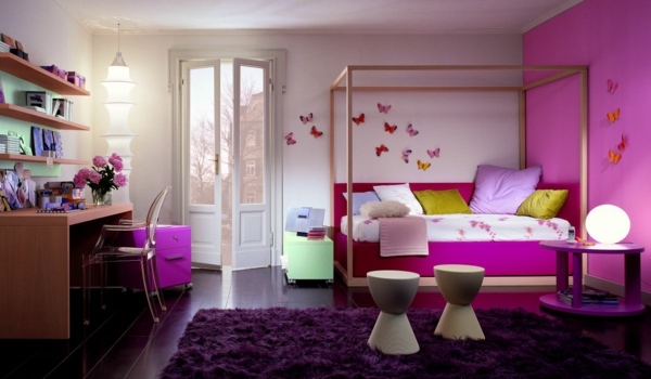 chambre enfants violet rose