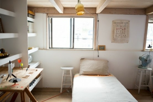 chambre pour enfants déco minimaliste bois clair
