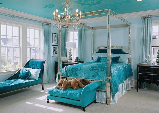 chambre à coucher baigne bleu turquoise look baroque