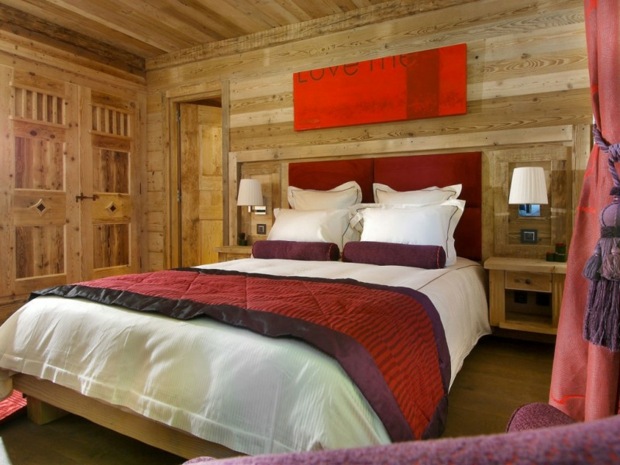 chambre à coucher splendide bois accents couleur