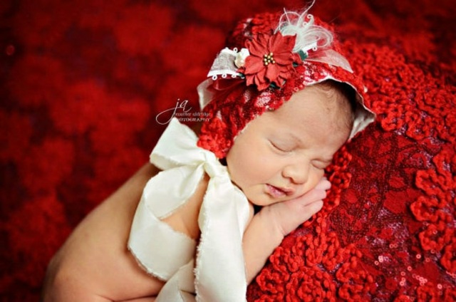chapeau bebe rouge blanc