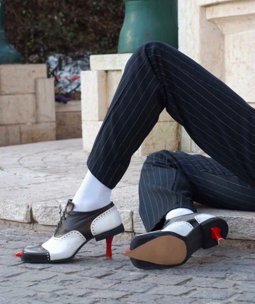chaussures noir blanc talon