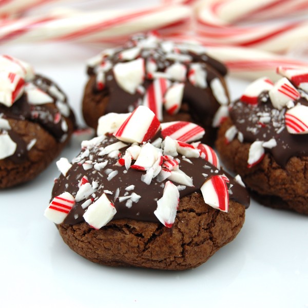 cookies chocolat noel menthe déco blanc rouge