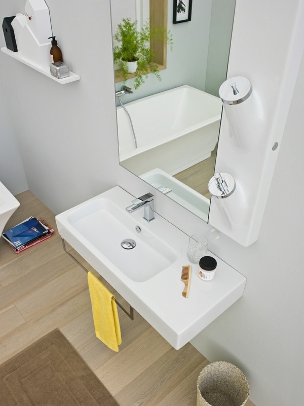 Déco design accessoires petite salle de bains économisent espace