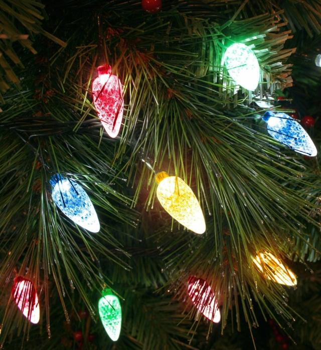 décoration lumineuse pour Noël - guirlandes
