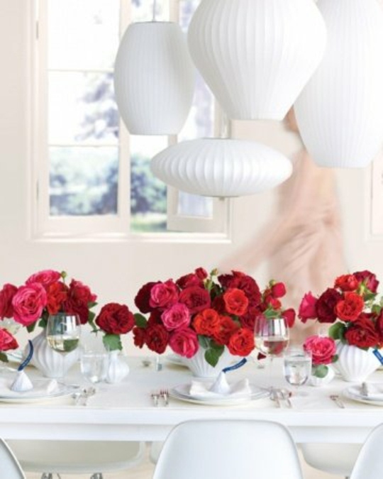 decoration table mariage fleurs rouges