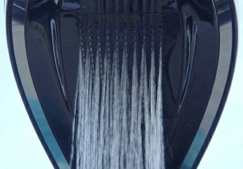 douche dometti eau jet coule design