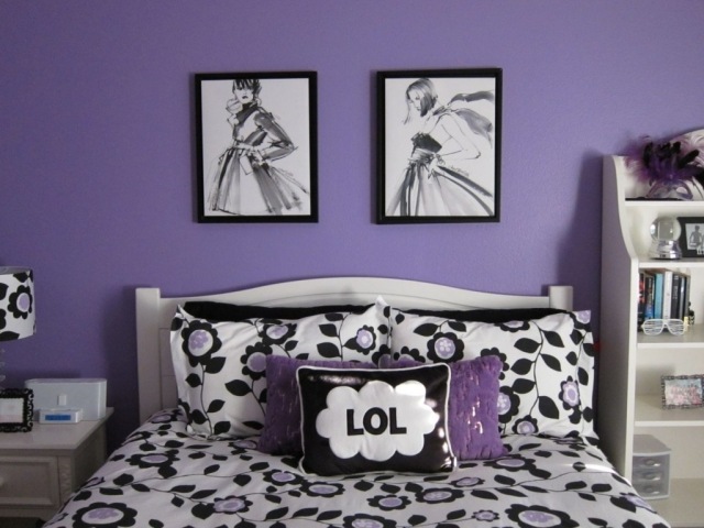 déco-chambre-ado-couleurs-murs-lilas-couverture-motifs-floraux-noir-blanc déco chambre ado
