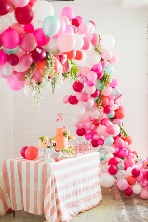 déco fantasque multitude ballons nuances roses