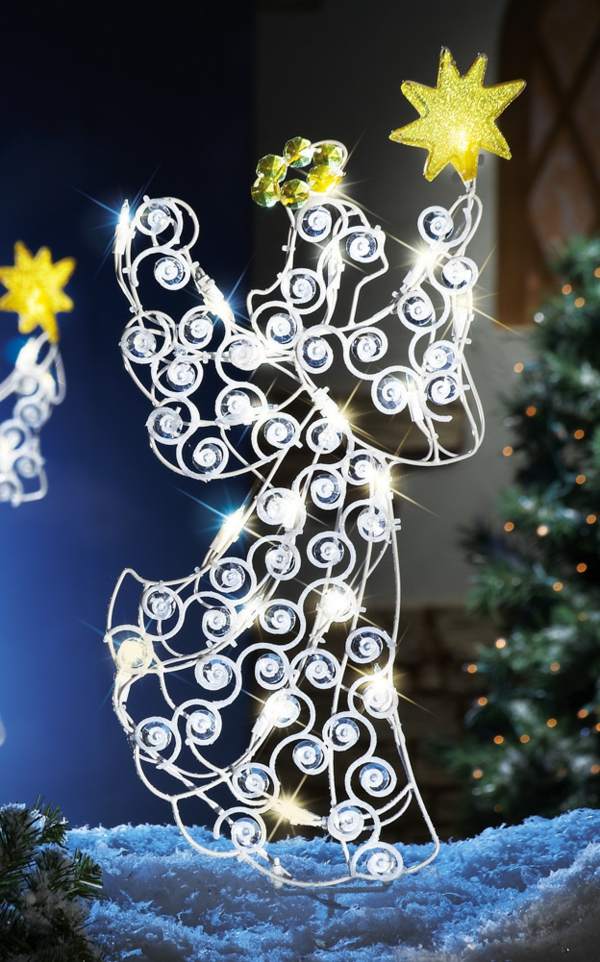 décoration de Noël DIY-guirlande-lumineuse-idée-originale-extérieur